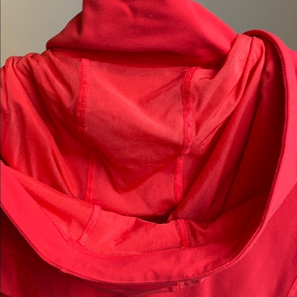 Lululemon zip up jacket - Picture 4 of 13